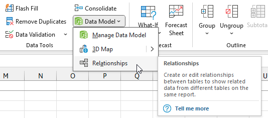 На вкладке 'Данные' в ленте, в группе 'Инструменты для работы с данными'. Откройте выпадающее меню 'Модель данных' и выберите 'Связи'.